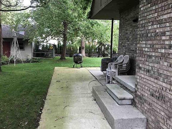 5th image of 35710 Campistrano Dr