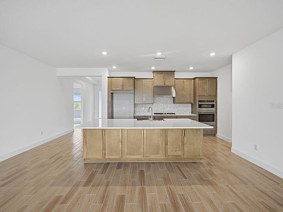 2nd image of 35889 Emberview Dr