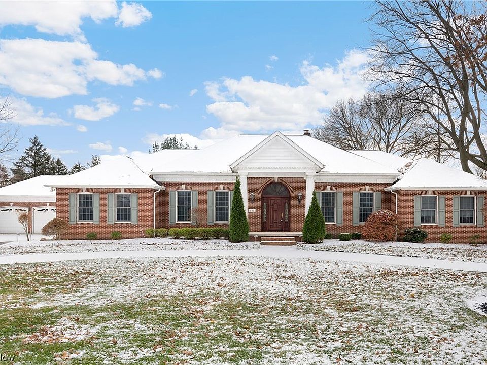 691 Overbrook Rd, Elyria, OH 44035 Zillow