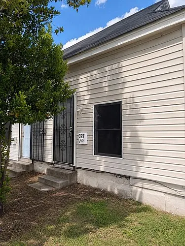 328 Pursley St #B Photo 1