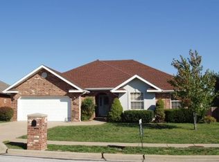 3597 W Roxbury St, Springfield, MO 65807