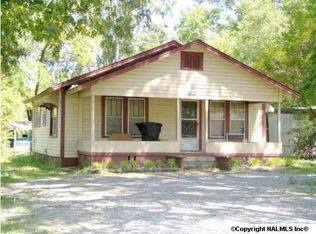 1504 Pierce Ave, Gadsden, AL 35904