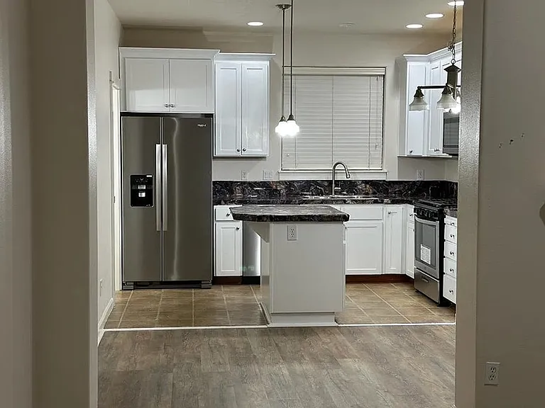 1248 SW 162nd Ave — Photo 8