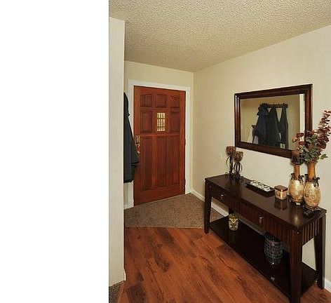 2nd image of 128 Sunflower Dr