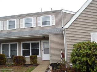 20 Gibraltar Ct, Barnegat, NJ 08005