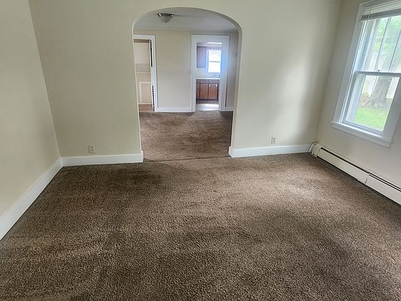 2nd image of 413 Fulton St