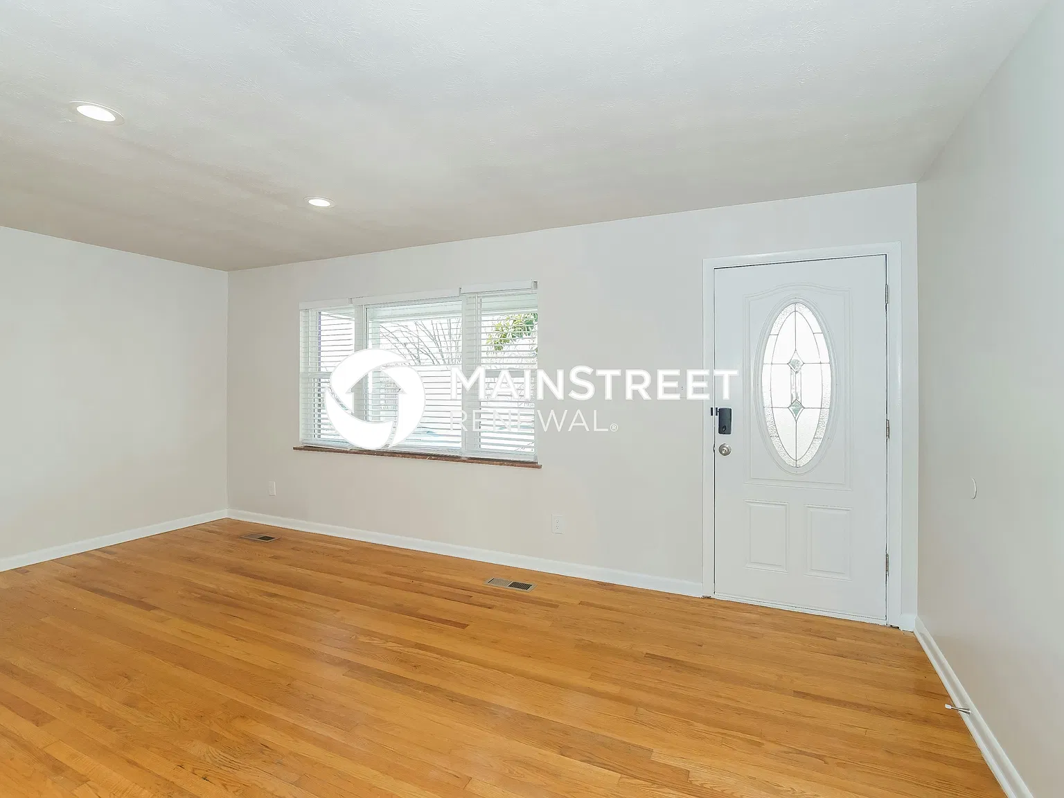 612 W Ridgecrest Dr — Photo 3