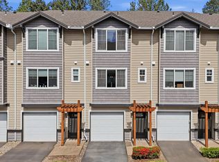 10525 NE Cedar Falls Loop, Hillsboro, OR