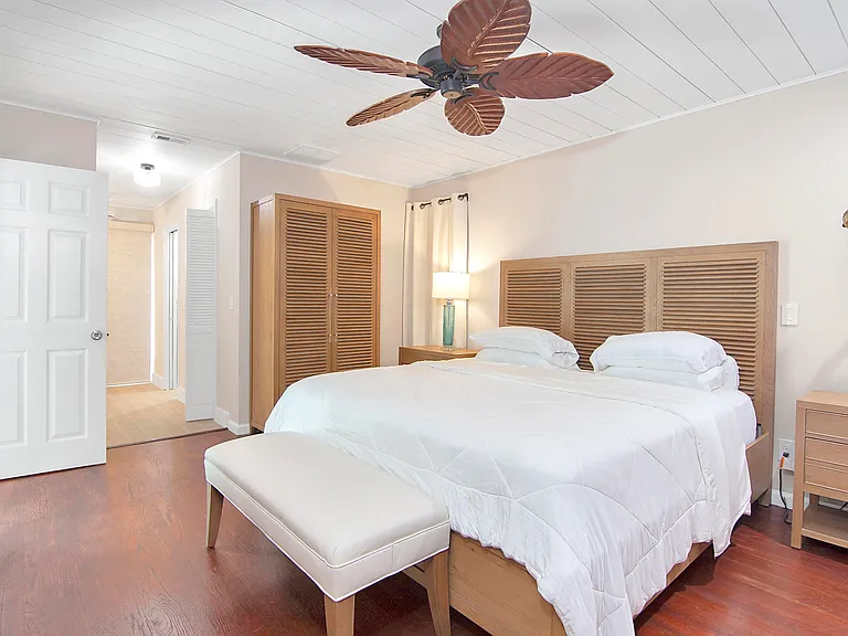 19 Pinehill Trl E — Photo 17