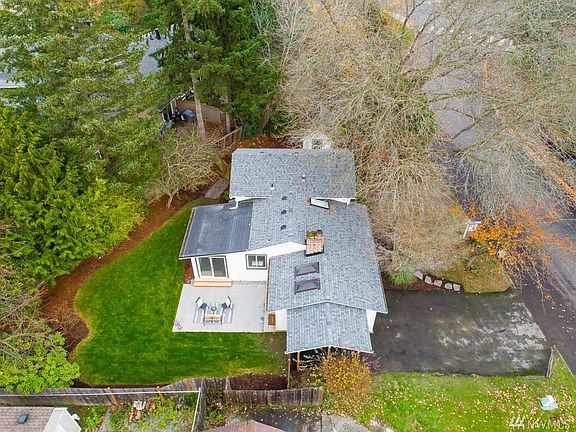 2nd image of 9846 NE 128th St