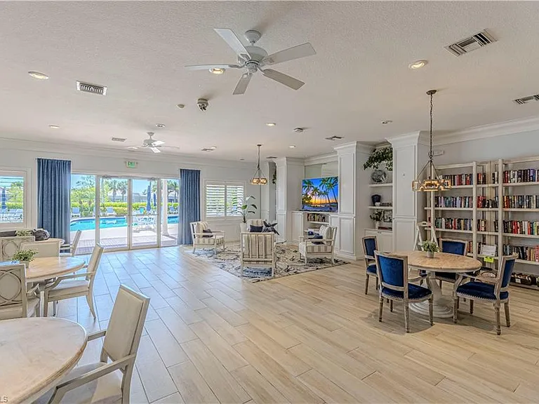 28572 Alessandria Cir SW — Photo 33