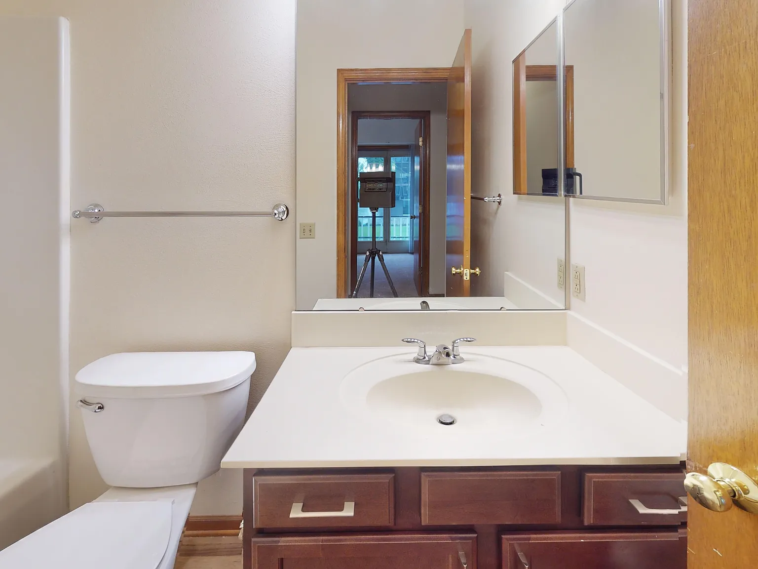 11 East Gilman Street - 4 — Photo 3