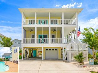 104 SE 32nd St, Oak Island, NC 28465