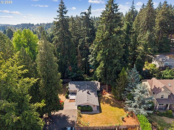 2nd image of 6134 SE Thiessen Rd