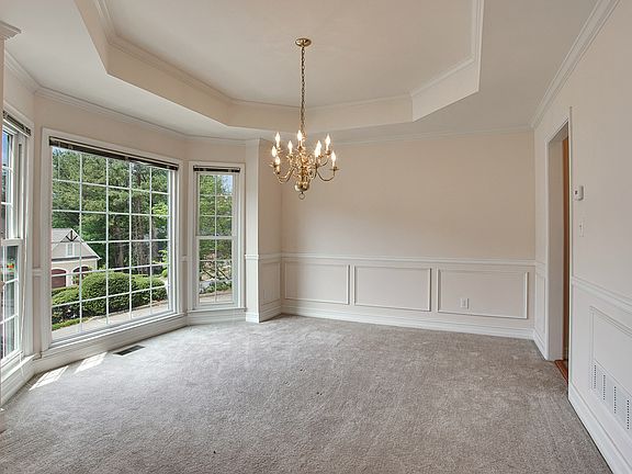 3rd image of 506 Cypress Pointe