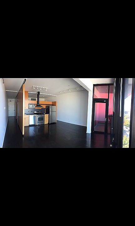 2nd image of 1111 E Pike St APT 602