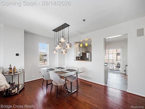 5th image of 20308 Boardwalk Blvd