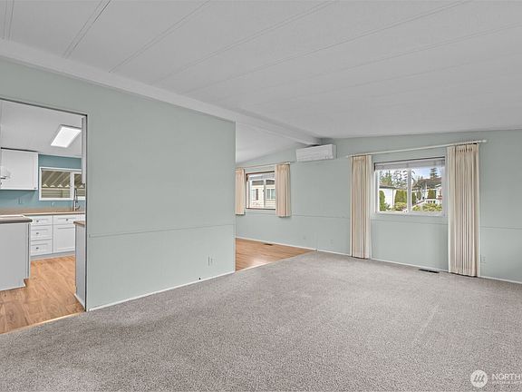 4th image of 620 112th Street SE #352