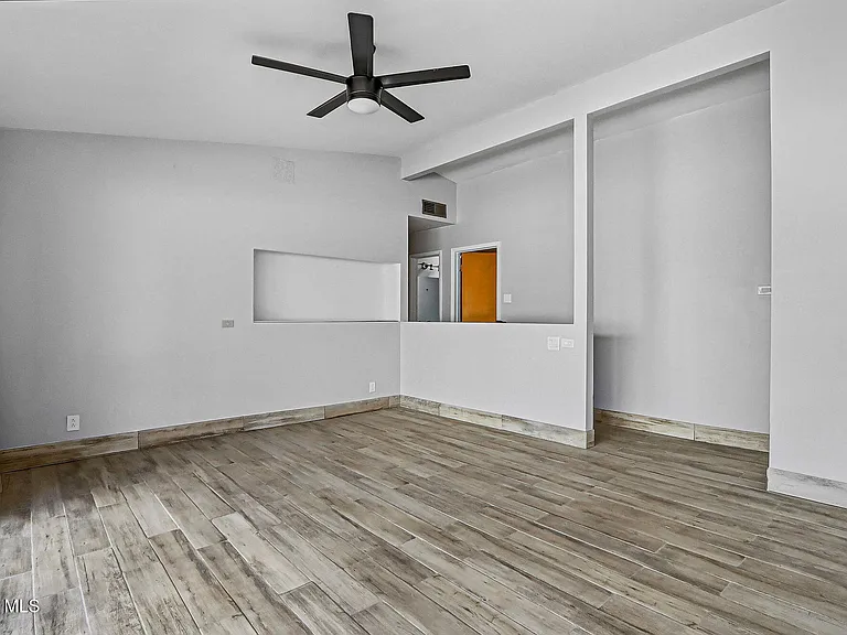 2801 Polk Ave — Photo 17