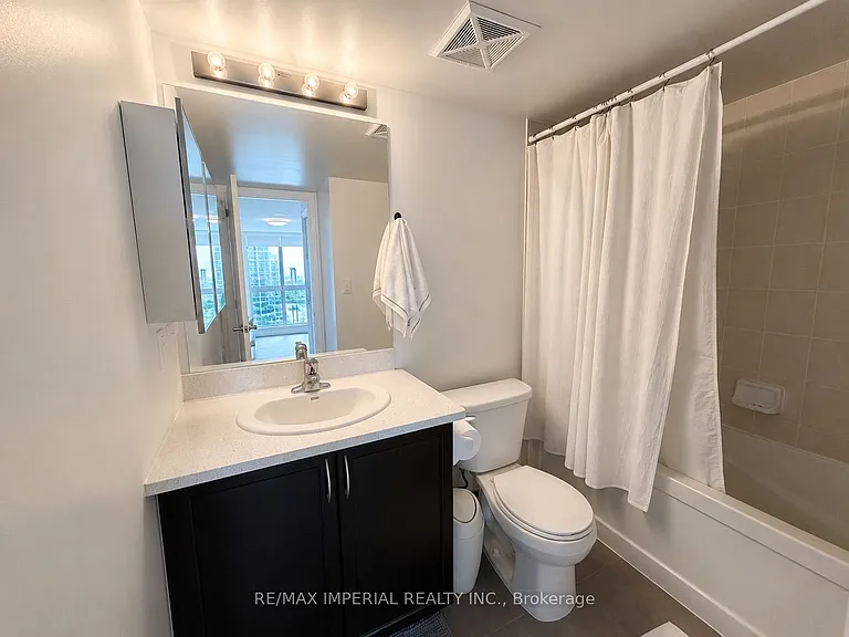 25 Lower Simcoe St #Penthouse 15 — Photo 15