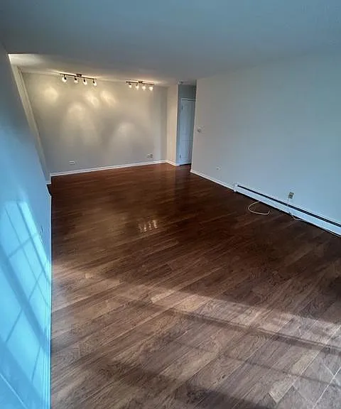 100 N Dryden Pl #1C — Photo 4