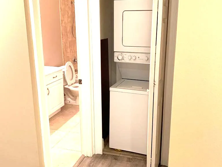 1540C Lake Baldwin Ln — Photo 14