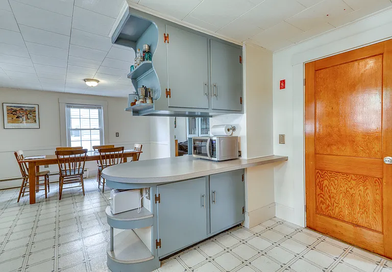 22 Seaview Ave — Photo 9
