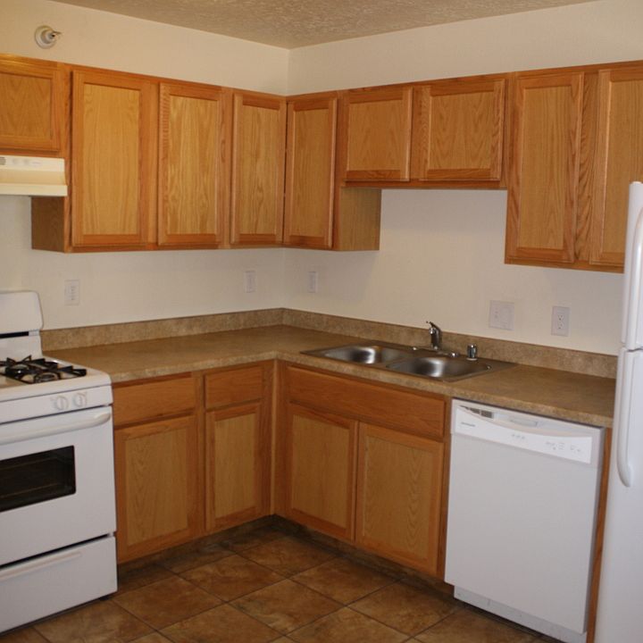 1st image of 1720 Atrisco Dr NW #28