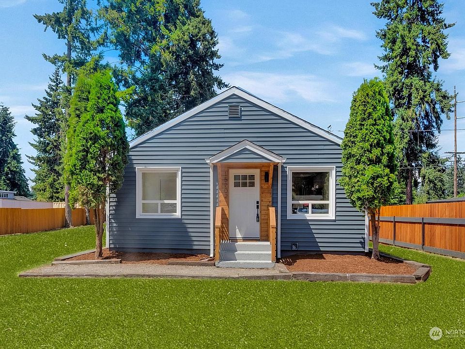 1st image of 15202 B Street E