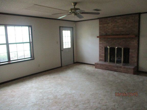 2nd image of 5014 Peachtree St