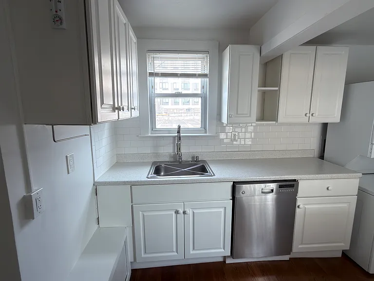 145 N Main St #2 — Photo 7