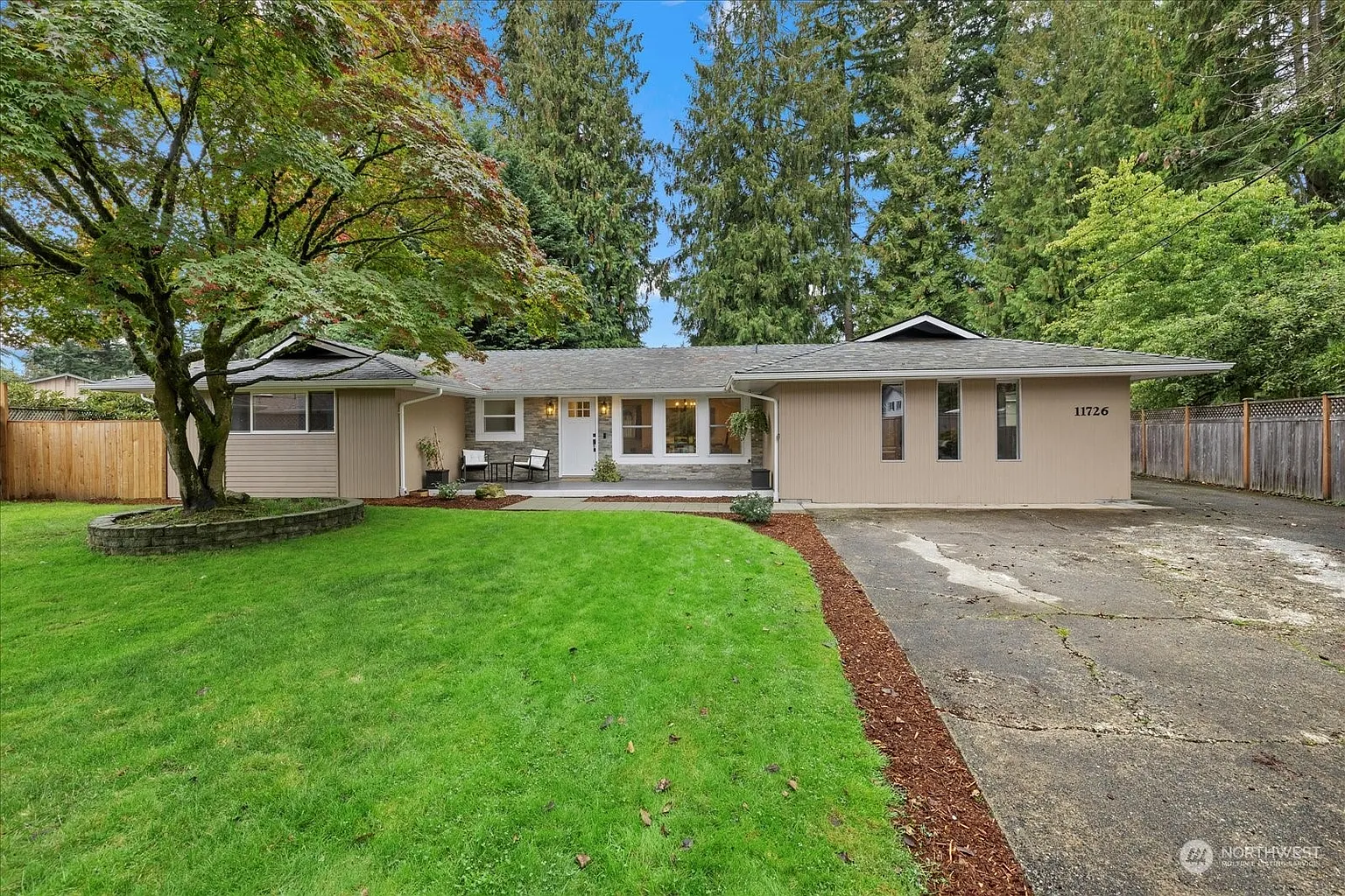 11726 36th Avenue SE photo 1