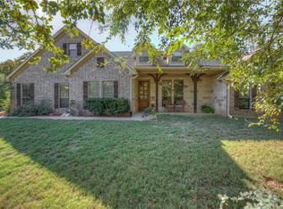 775 County Road 113, Whitesboro, TX 76273