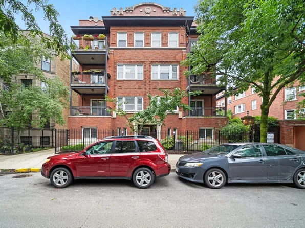 841 W Belle Plaine Ave #3, Chicago, IL 60613