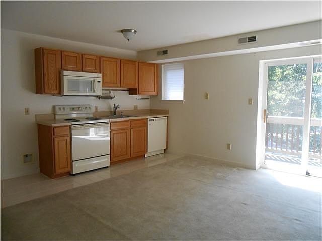 2nd image of 5406 Highland Ct