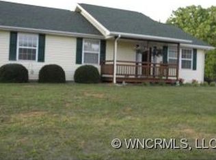 953 Allen Farm Rd, Canton, NC 28716