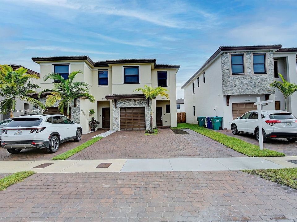 1st image of 25125 SW 108th Ave #0