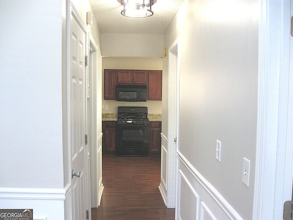 4th image of 1912 Keystone Way