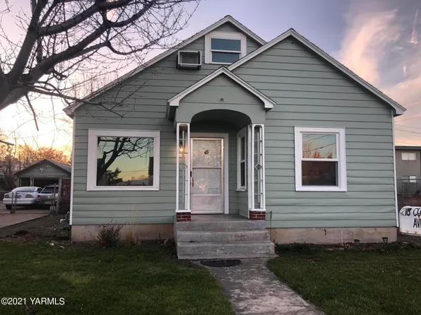 218 Custer Ave, Yakima, WA 98902