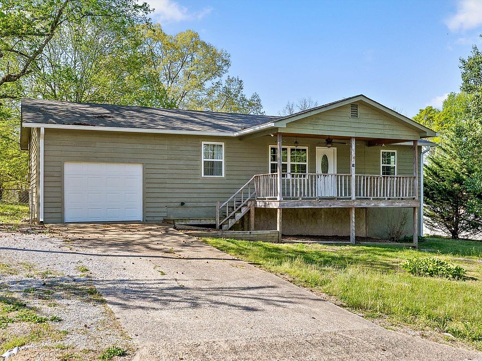 1st image of 70 Pinoak Rd