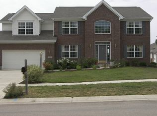 9291 Crestwood Dr, Springboro, OH 45066