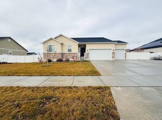 737-3400 Westside Dr, Layton, UT 84041