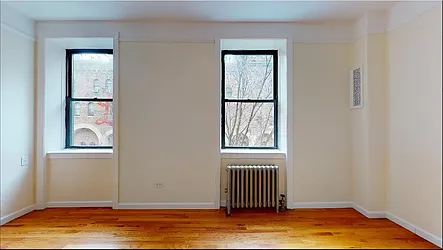 Rented by Manhattan Realty Group