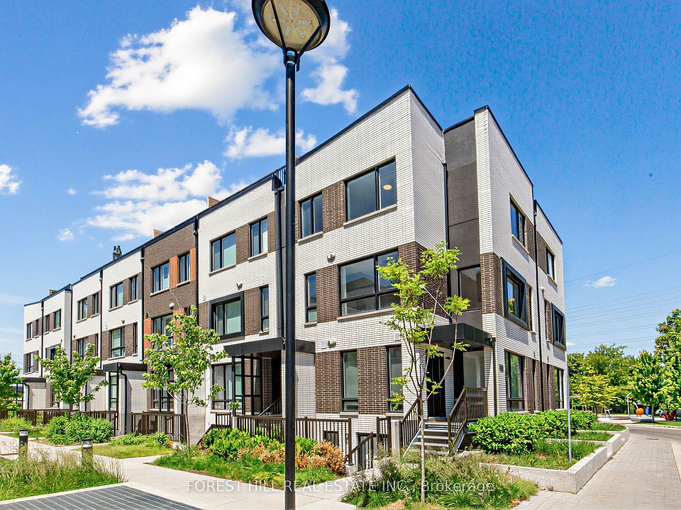 1st image of 40 Ed Clark Gdns #2