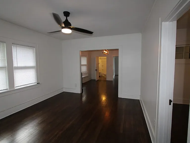 1020 25th St #3 — Photo 6