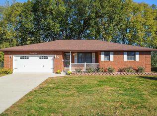 24 Cliffview Dr, Mount Sterling, OH 43143