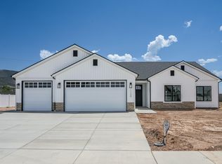 1130 E 4240 N Phs #4-LOT 42, Settlers Square Enoch, UT 84721