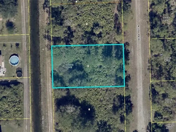 6003 Rena Ave N, Lehigh Acres, FL 33971