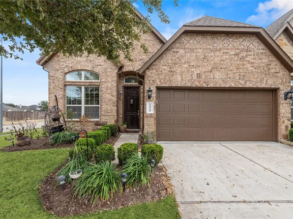 24238 Madrid Hill Ln, Katy, TX 77494