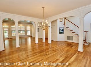 1709 Timber Ridge Ct, Virginia Beach, VA 23455